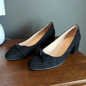 Kate Spade Black Suede Pumps with Bow